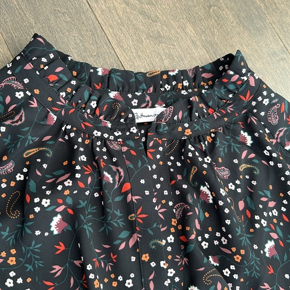 REITMANS Women’s Black Auburn Floral Tunic Blouse, Button Up V-Neck Dress Top - Picture 6 of 12